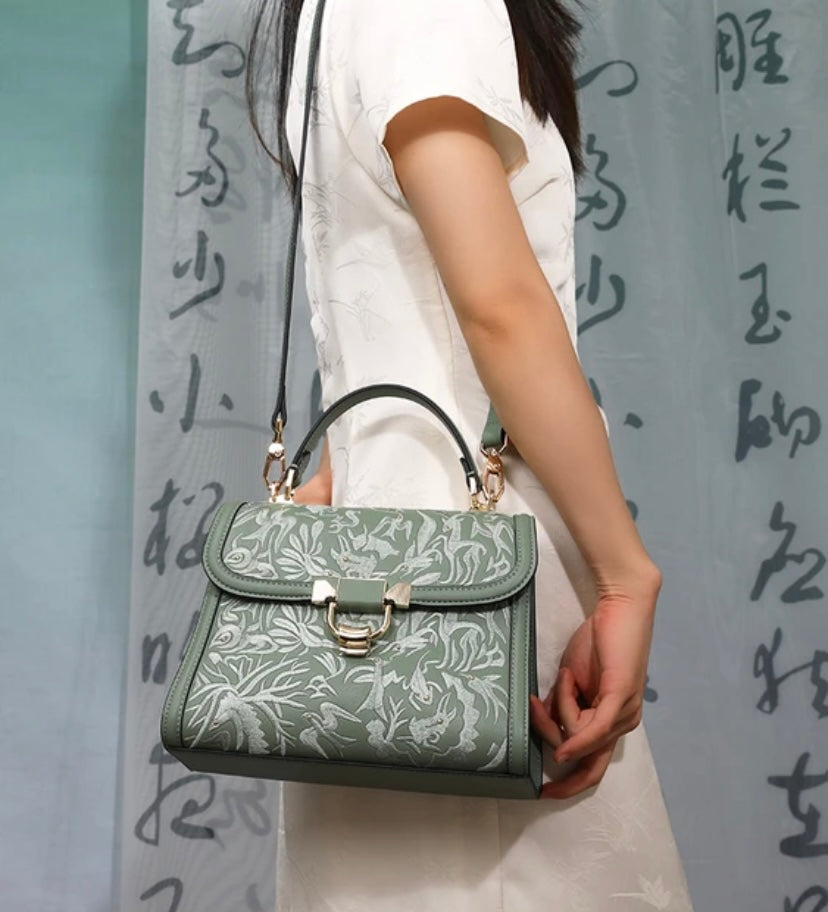 Dunhuang spirit animal handbag